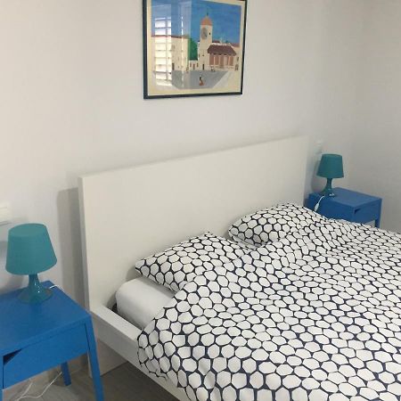 Apartment Paulina Трогир Екстериор снимка