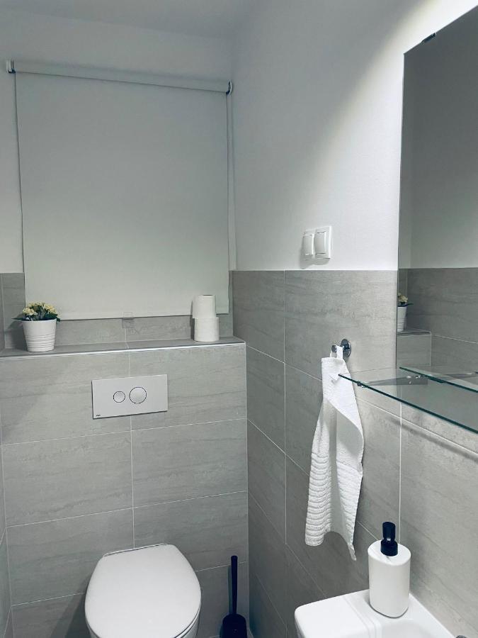Apartment Paulina Трогир Екстериор снимка